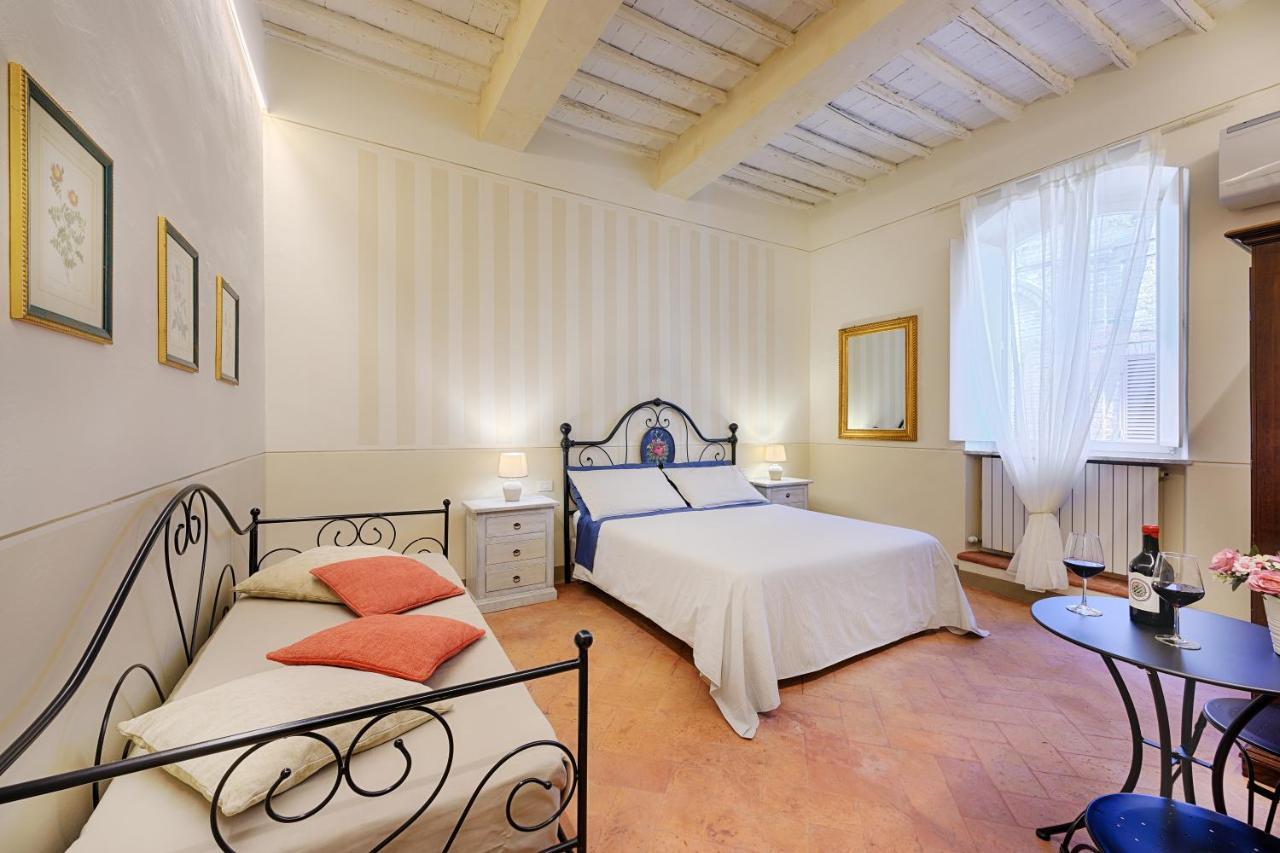 Hotel I Merli Di Ada Sienne